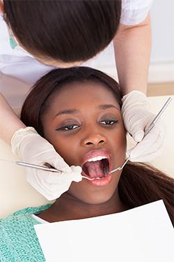 Oral Surgery | Everett Dental Associates | Dentist Melford MA